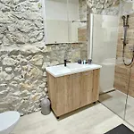 Steinhaus Mit Privatem Aussenpool By Interhome Feriehus