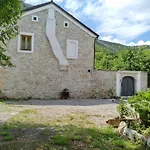 Feriehus Steinhaus Mit Privatem Aussenpool By Interhome *