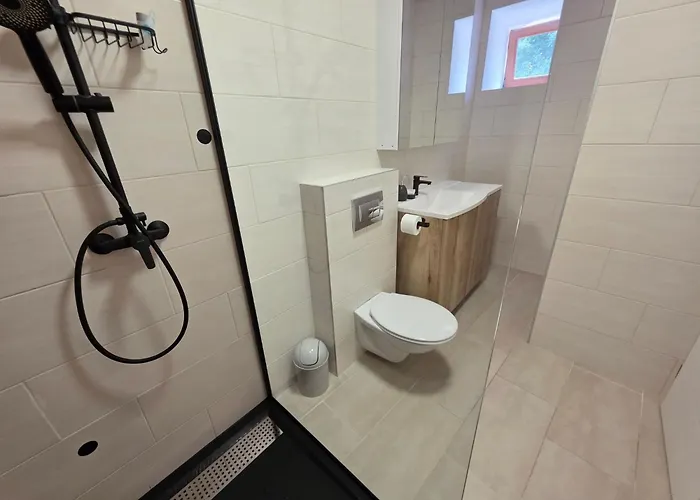 Steinhaus Mit Privatem Aussenpool By Interhome Vakantiehuis
