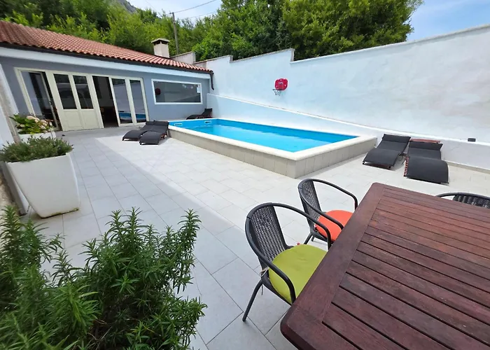 Steinhaus Mit Privatem Aussenpool By Interhome Tribalj